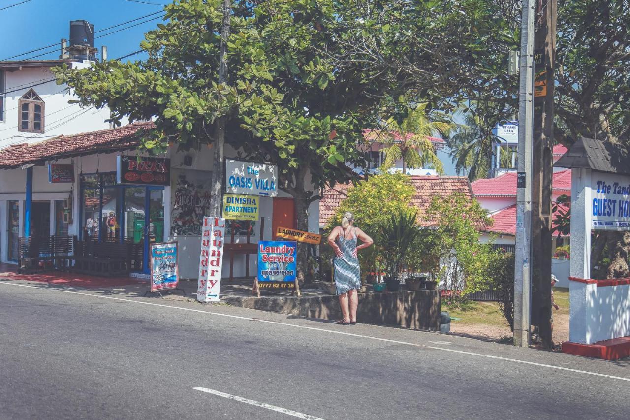 Hikka Surf Hostel Hikkaduwa Exterior photo